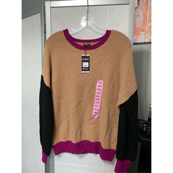 Express Tan and Black Crew Neck Sweater - Picture 10 of 10